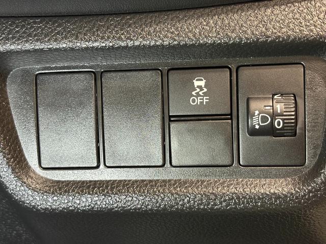 ＷＲ－Ｖ Ｚ＋　ナビフルセグＢカメラＥＴＣＬＥＤＡＷ　クリソナ　追突軽減ブレーキ　フルセグテレビ　サイドエアバッグ　ＵＳＢ　運転席エアバッグ　クルコン　横滑り防止　ドライブレコーダー　フルオートエアコン　キーフリー（21枚目）