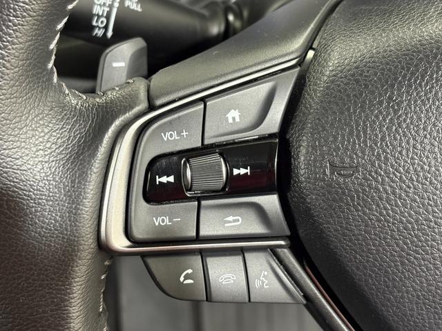 ＷＲ－Ｖ Ｚ＋　ナビフルセグＢカメラＥＴＣＬＥＤＡＷ　クリソナ　追突軽減ブレーキ　フルセグテレビ　サイドエアバッグ　ＵＳＢ　運転席エアバッグ　クルコン　横滑り防止　ドライブレコーダー　フルオートエアコン　キーフリー（22枚目）