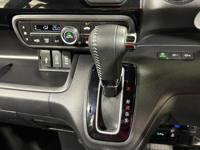 Ｎ－ＢＯＸカスタム Ｌターボ　ナビフルセグＢカメラＥＴＣＬＥＤＡＷ　地デジチューナー　衝突軽減ブレーキサポート　ＬＥＤヘッドライ　アイドリングＳ　ターボエンジン　ＰＳ　カーテンエアバック　シートヒータ　エアバック　ＵＳＢ　ＡＡＣ（19枚目）