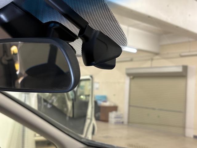 フリードハイブリッド ハイブリッド・Ｇホンダセンシング　ナビフルセグＢカメラＥＴＣＬＥＤＡＷ　軽減ブレーキ　キーフリーシステム　ＤＶＤ再生可能　後カメラ　Ａクルーズ　地デジフルセグＴＶ　ＬＥＤヘッドランプ　シートＨ　横滑防止　ドライブレコーダ　３列シート（23枚目）