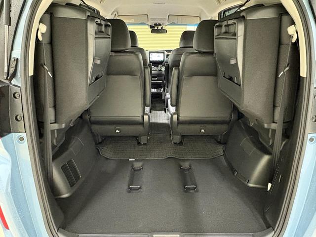 フリードハイブリッド ハイブリッド・Ｇホンダセンシング　ナビフルセグＢカメラＥＴＣＬＥＤＡＷ　軽減ブレーキ　キーフリーシステム　ＤＶＤ再生可能　後カメラ　Ａクルーズ　地デジフルセグＴＶ　ＬＥＤヘッドランプ　シートＨ　横滑防止　ドライブレコーダ　３列シート（33枚目）