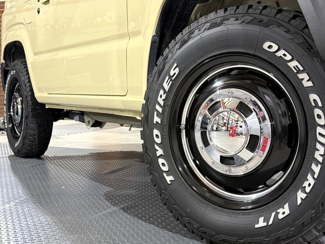 ジムニー XC 8インチナビTV DVD ブルートゥース USB ETC フロントグリル マフラー 16AW ステン背面タイヤカバー LEDヘッドライト シートヒーター ターボ クルーズコントロール 衝突被害軽減(7枚目)