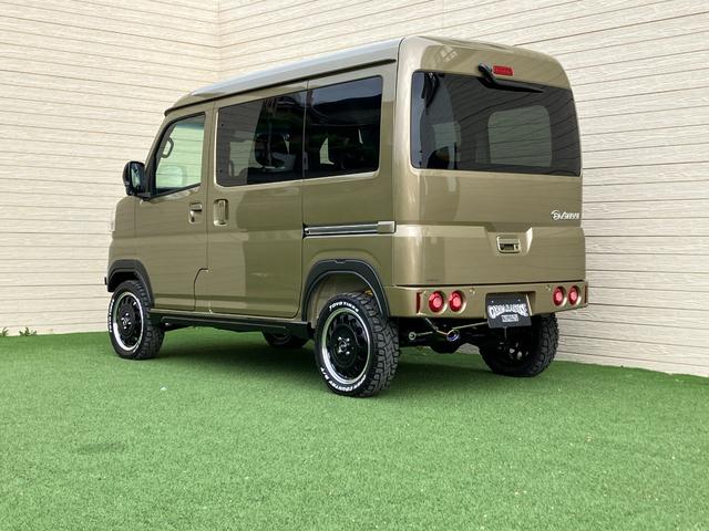 アトレー ＲＳ　４０ｍｍリフトアップキット　ブッシュバー　ＲＳＲラテラルロッド　純正ディスプレイオーディオ　オープンカントリーホワイトレター　リアショートバンパー　丸目テール　オーバーフェンダー　両側パワスラ（19枚目）