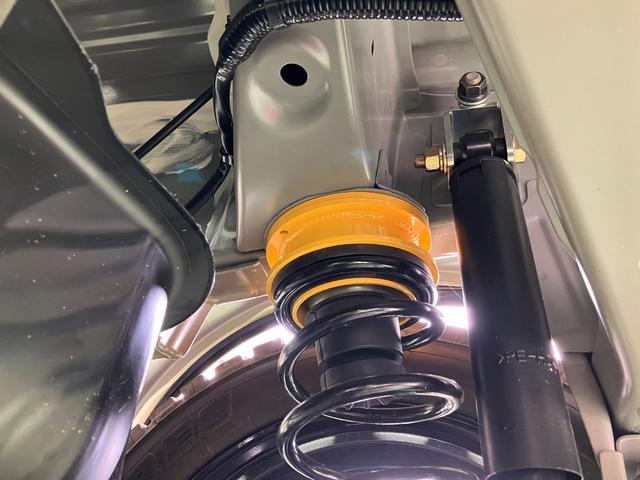 アトレー ＲＳ　４０ｍｍリフトアップキット　ブッシュバー　ＲＳＲラテラルロッド　純正ディスプレイオーディオ　オープンカントリーホワイトレター　リアショートバンパー　丸目テール　オーバーフェンダー　両側パワスラ（50枚目）