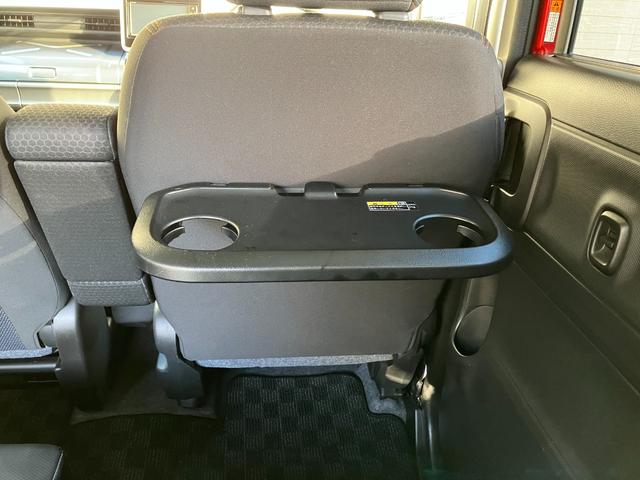 スペーシアギア ハイブリッドＸＺ　ナビ　全方位カメラ　ドラレコ　ＥＴＣ　シートヒーター　スマートキー　両側電動スライドドア　　ステアリングスイッチ　シートリフター　チルトステアリング　ベンチシート　フォグランプ　オートエアコン（15枚目）