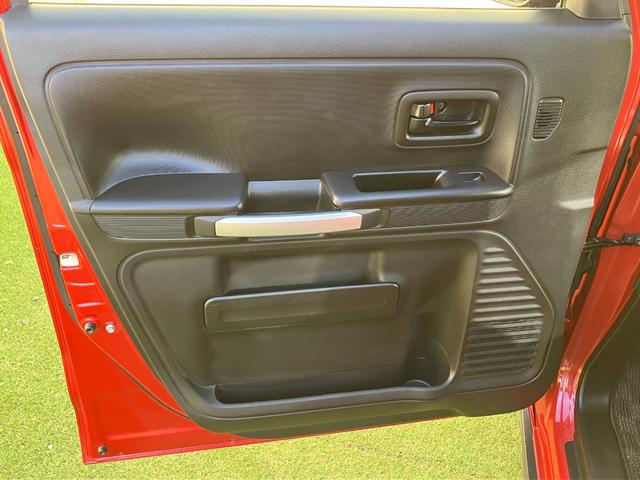 スペーシアギア ハイブリッドＸＺ　ナビ　全方位カメラ　ドラレコ　ＥＴＣ　シートヒーター　スマートキー　両側電動スライドドア　　ステアリングスイッチ　シートリフター　チルトステアリング　ベンチシート　フォグランプ　オートエアコン（60枚目）