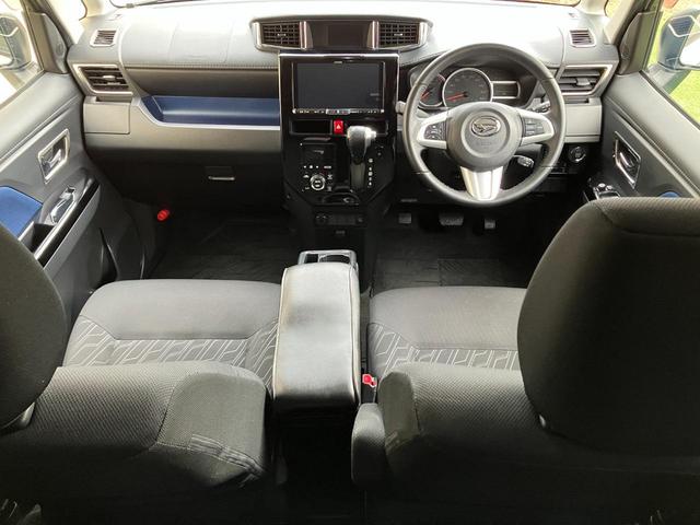 トール カスタムＧ　ターボ　ＳＡＩＩ　全方位カメラ　ターボ車　両側電動スライドドア　アイドリングストップ　ＥＴＣ　チルトステアリング　アクセサリーソケット　社外アルミホイール　ＴＶコントロールキット　センターコンソール　フォグランプ（4枚目）