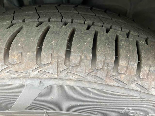 アクア Ｓスタイルブラック　ドライブレコーダー　ＥＴＣ　バックカメラ　ナビ　ＴＶ　クリアランスソナー　レーンアシスト　衝突被害軽減システム　アルミホイール　オートマチックハイビーム　オートライト　スマートキー　電動格納ミラー（23枚目）