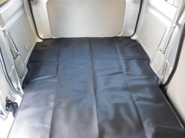 エブリイ ＰＣ　ハイルーフ　キーレス　４速オートマ車　ＡＭ　ＦＭ　ラジオ　パワステ　パワーウインドー　エアバック（9枚目）