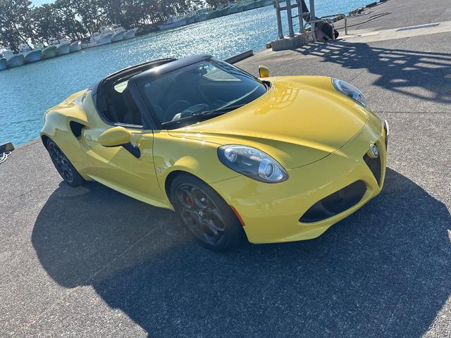 ４Ｃスパイダー ベースグレード（2枚目）