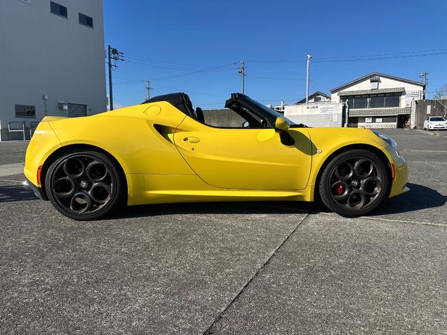 ４Ｃスパイダー ベースグレード（22枚目）