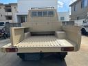 TOYOTA HIACE TRUCK