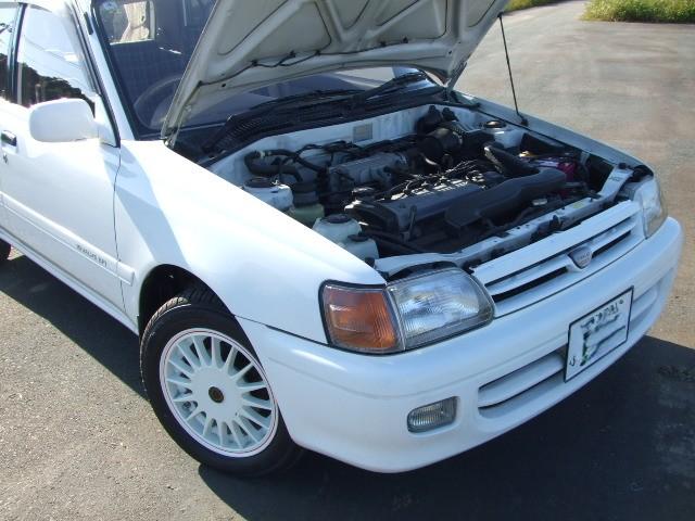 スターレット Ｘリミテッド　走行２３０００キロ、５速、社外１４インチホイール、タイヤ新品、純正ホイールあり、オーディオのスピーカー故障、スターレット専用シートカバー、リアカーテン付き、エアコンＯＫ、パワステ、ＰＷ（22枚目）