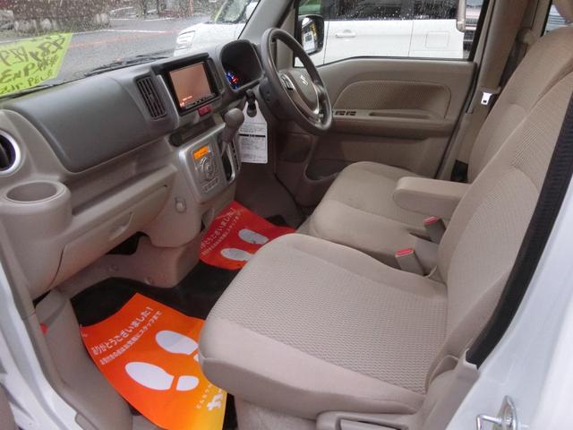 エブリイワゴン PZターボ ターボ 衝突軽減ブレーキ 電動スライドドア ナビDTV ブルートゥース バックカメラ ETC スマートキー プッシュスタート HID(8枚目)