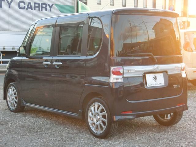 タント カスタムＲＳ　ターボ　電動スライドドア　ナビＤＴＶ　ＨＩＤ　スマートキー（6枚目）