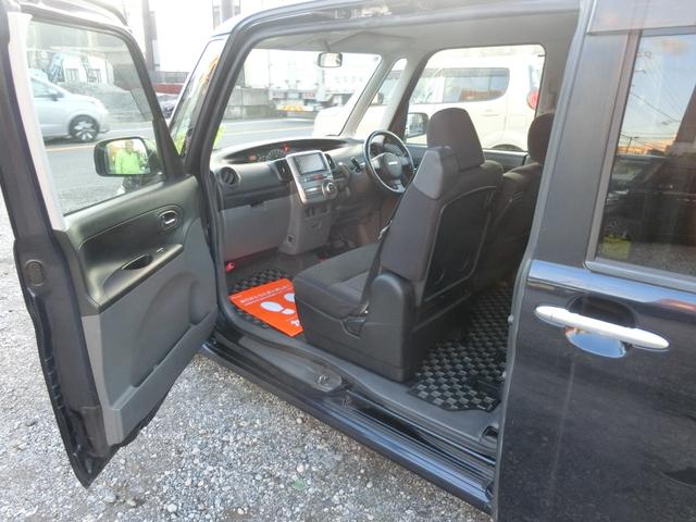 タント カスタムＲＳ　ターボ　電動スライドドア　ナビＤＴＶ　ＨＩＤ　スマートキー（10枚目）