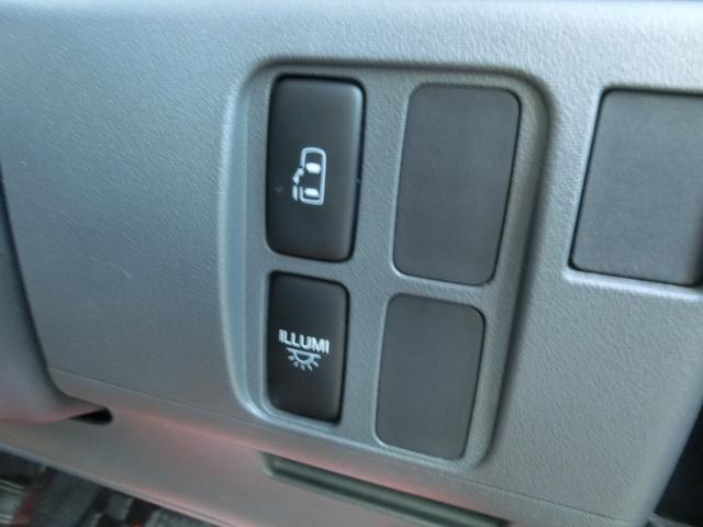 タント カスタムＲＳ　ターボ　電動スライドドア　ナビＤＴＶ　ＨＩＤ　スマートキー（20枚目）