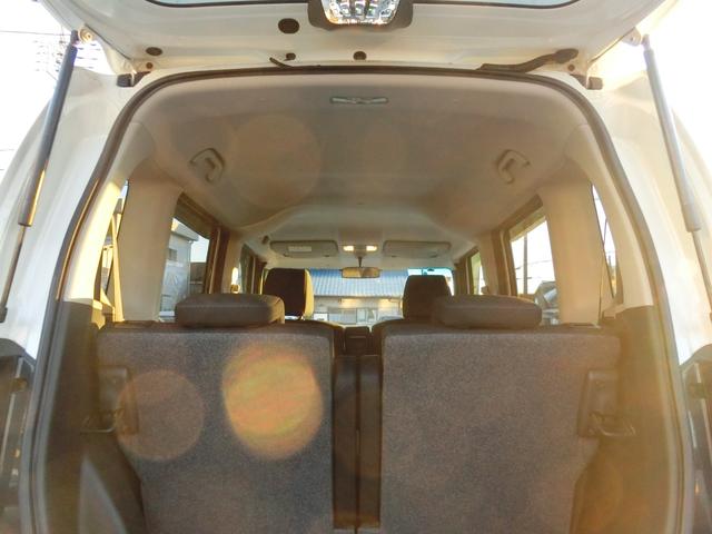 Ｎ－ＢＯＸカスタム Ｇ・Ｌパッケージ　電動スライドドア　アイドリングストップ　ナビＤＴＶ　ＥＴＣ　スマートキー　プッシュスタート　ＨＩＤ（11枚目）