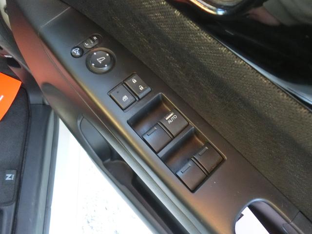 Ｎ－ＢＯＸカスタム Ｇ・Ｌパッケージ　電動スライドドア　アイドリングストップ　ナビＤＴＶ　ＥＴＣ　スマートキー　プッシュスタート　ＨＩＤ（21枚目）