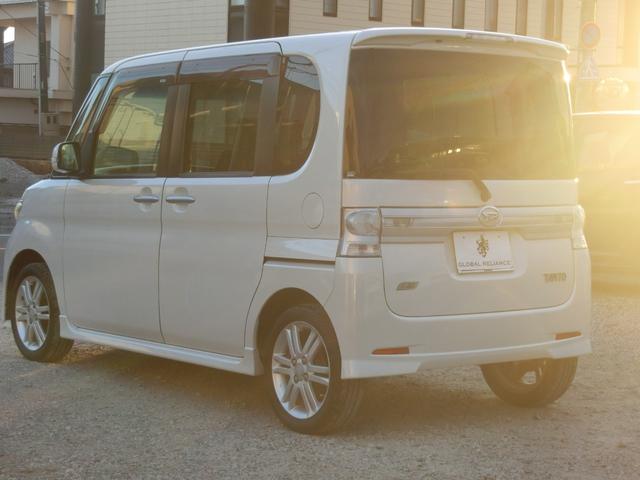 タント カスタムＲＳ　後期型　ターボ　アイドリングストップ　電動スライドドア　ビッグナビＤＴＶ　ブルートゥース　ＥＴＣ　スマートキー（6枚目）