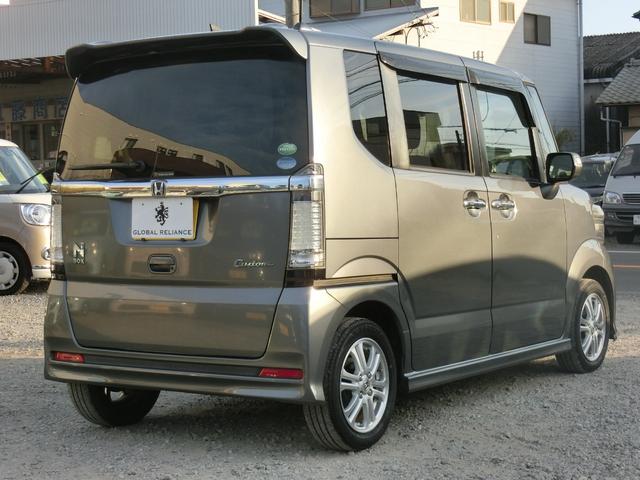 Ｎ－ＢＯＸカスタム Ｇ・Ｌパッケージ　アイドリングストップ　フリップダウンモニター　ナビＤＴＶ　ブルートゥース　バックカメラ　スマートキー　プッシュスタート　ＨＩＤ（4枚目）