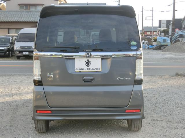 Ｎ－ＢＯＸカスタム Ｇ・Ｌパッケージ　アイドリングストップ　フリップダウンモニター　ナビＤＴＶ　ブルートゥース　バックカメラ　スマートキー　プッシュスタート　ＨＩＤ（5枚目）