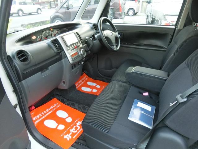 タント カスタムＸリミテッド　電動スライドドア　ナビＤＴＶ　バックカメラ　スマートキー　ＨＩＤ（8枚目）
