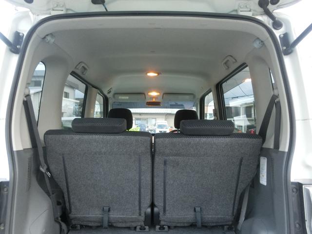 タント カスタムＸリミテッド　電動スライドドア　ナビＤＴＶ　バックカメラ　スマートキー　ＨＩＤ（12枚目）