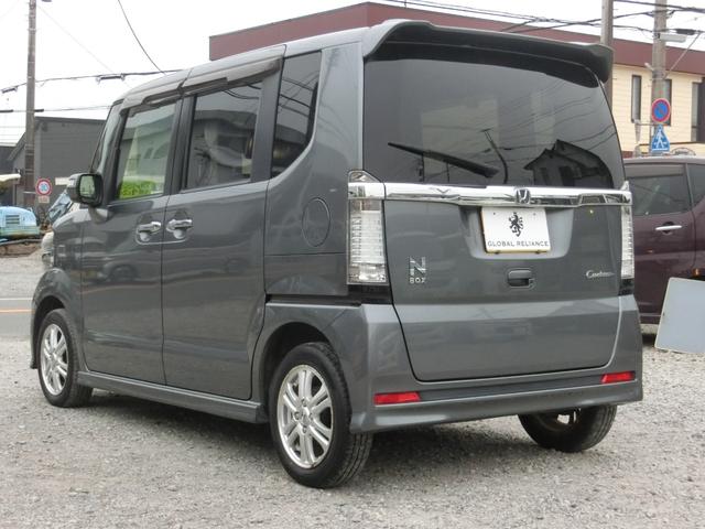 Ｎ－ＢＯＸカスタム Ｇ・Ｌパッケージ　アイドリングストップ　両側電動スライドドア　ＨＩＤ　スマートキー　プッシュスタート（6枚目）