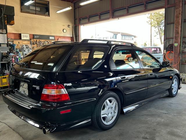 アコードワゴン ＳｉＲ　走行１７，５００Ｋｍ　ワンオーナー　ＤＯＨＣ　ＶＴＥＣ　Ｈ２２Ａエンジン　サンルーフ　ＳＩＲ専用純正アルミホイール　純正オプション品　ＵＳ　ホンダオブアメリカ　ＵＳＤＭ（5枚目）