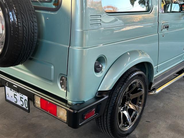 ジムニー 　ＵＳ　サムライ仕様　ローライダー　ＳＡＭＵＲＡＩ　ＬＯＷＲＩＤＥＲ　仕様　エアコンオーバーホール済み　内外装仕上げ済み　ローダウン　８０’ｓ　９０’ｓ　トラッキン　Ｌ．Ａスタイル（22枚目）