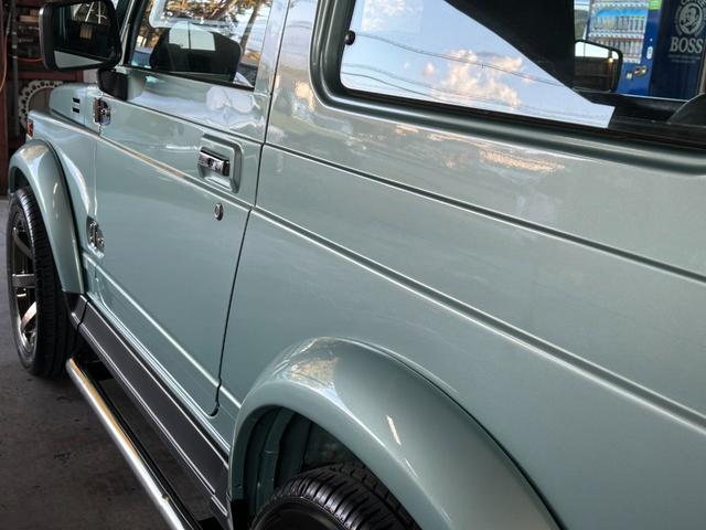 ジムニー 　ＵＳ　サムライ仕様　ローライダー　ＳＡＭＵＲＡＩ　ＬＯＷＲＩＤＥＲ　仕様　エアコンオーバーホール済み　内外装仕上げ済み　ローダウン　８０’ｓ　９０’ｓ　トラッキン　Ｌ．Ａスタイル（27枚目）