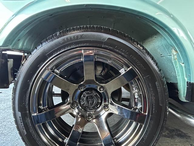 ジムニー 　ＵＳ　サムライ仕様　ローライダー　ＳＡＭＵＲＡＩ　ＬＯＷＲＩＤＥＲ　仕様　エアコンオーバーホール済み　内外装仕上げ済み　ローダウン　８０’ｓ　９０’ｓ　トラッキン　Ｌ．Ａスタイル（37枚目）