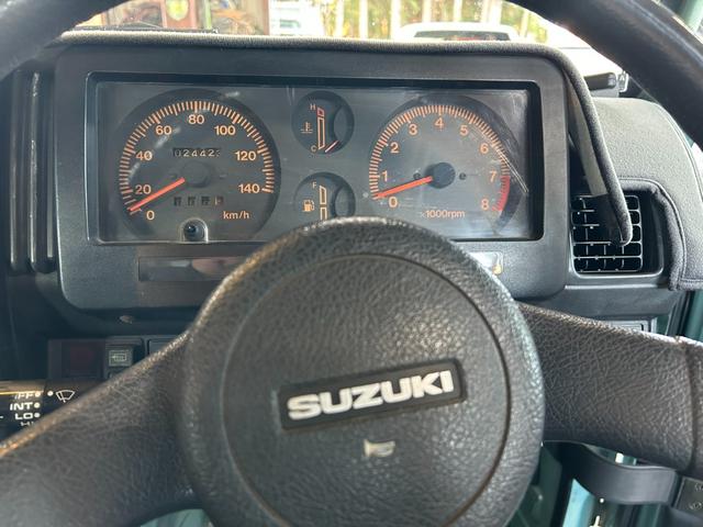 ジムニー 　ＵＳ　サムライ仕様　ローライダー　ＳＡＭＵＲＡＩ　ＬＯＷＲＩＤＥＲ　仕様　エアコンオーバーホール済み　内外装仕上げ済み　ローダウン　８０’ｓ　９０’ｓ　トラッキン　Ｌ．Ａスタイル（44枚目）