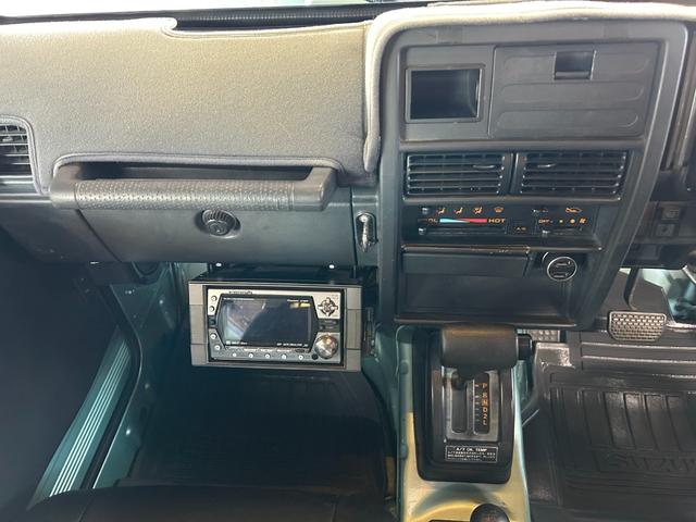 ジムニー 　ＵＳ　サムライ仕様　ローライダー　ＳＡＭＵＲＡＩ　ＬＯＷＲＩＤＥＲ　仕様　エアコンオーバーホール済み　内外装仕上げ済み　ローダウン　８０’ｓ　９０’ｓ　トラッキン　Ｌ．Ａスタイル（46枚目）