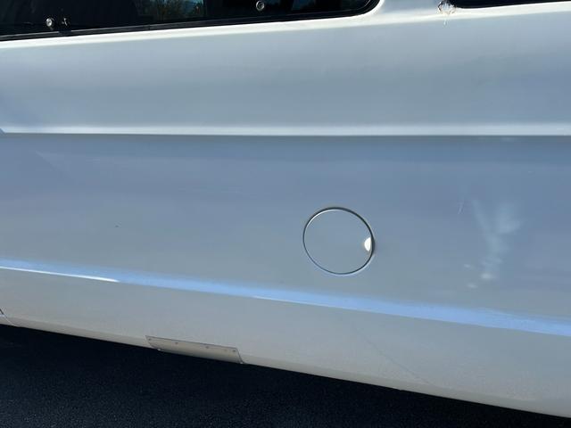 ダッジ・バン 　２０００ｙモデル　ミディアム　１ナンバー登録　５人乗り　ＮＯＸ適合　サーフバン　仕事車　遊び車（33枚目）