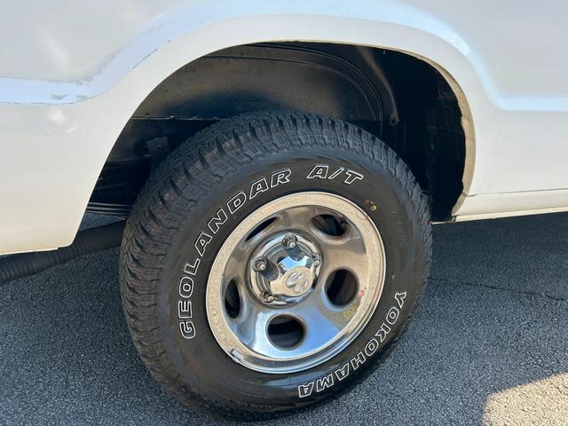 ダッジ・バン 　２０００ｙモデル　ミディアム　１ナンバー登録　５人乗り　ＮＯＸ適合　サーフバン　仕事車　遊び車（35枚目）