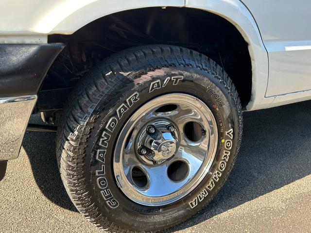 ダッジ・バン 　２０００ｙモデル　ミディアム　１ナンバー登録　５人乗り　ＮＯＸ適合　サーフバン　仕事車　遊び車（36枚目）