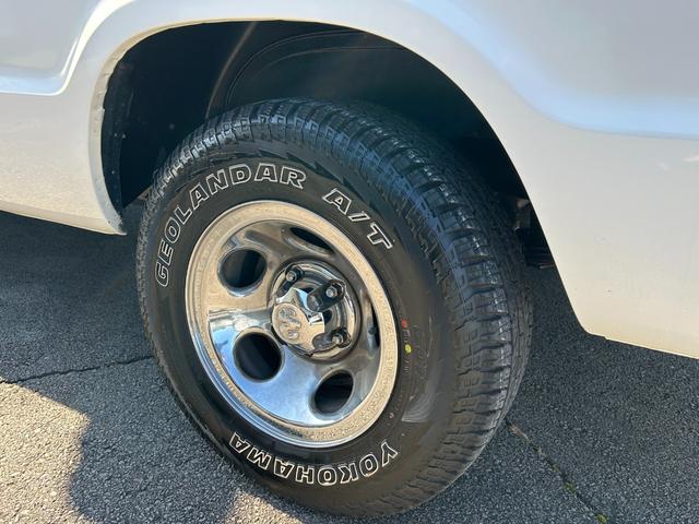 ダッジ・バン 　２０００ｙモデル　ミディアム　１ナンバー登録　５人乗り　ＮＯＸ適合　サーフバン　仕事車　遊び車（37枚目）