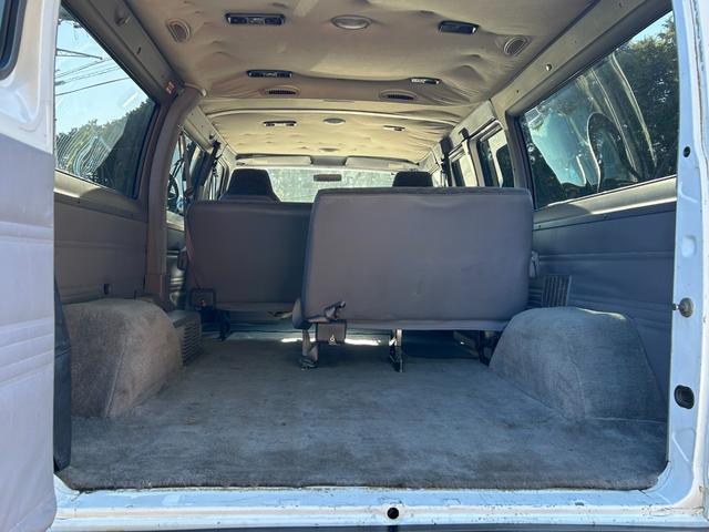 ダッジ・バン 　２０００ｙモデル　ミディアム　１ナンバー登録　５人乗り　ＮＯＸ適合　サーフバン　仕事車　遊び車（47枚目）