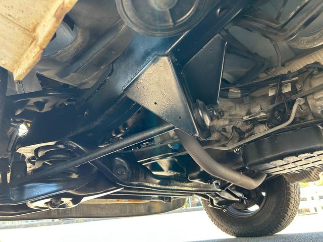 ダッジ・バン 　２０００ｙモデル　ミディアム　１ナンバー登録　５人乗り　ＮＯＸ適合　サーフバン　仕事車　遊び車（60枚目）