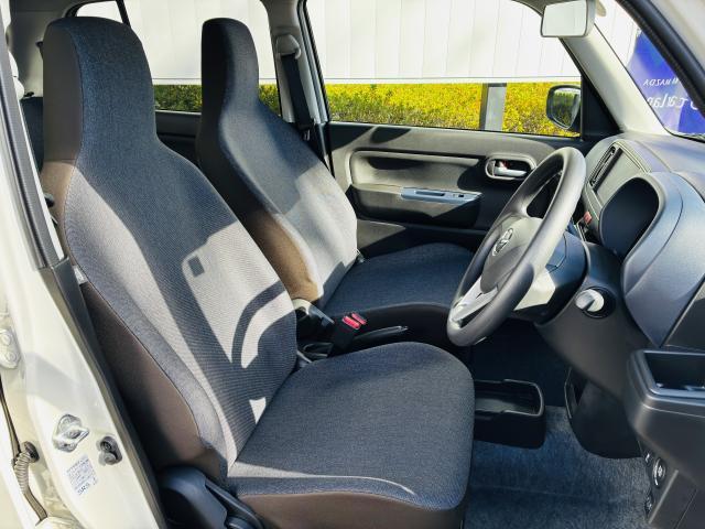 キャロル ハイブリッドＧＸ　ハイブリッドＧＸ　デュアルカメラブレーキサポート／リアパーキングセンサー／ＬＥＤオートライト／オートエアコン／シートヒーター／１（4枚目）