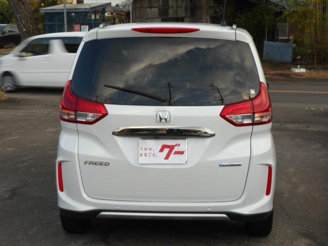 フリードハイブリッド ハイブリッド・クロスターホンダセンシング　ワンオーナー　走行４万キロ　両側電動スライドドア　アダプティブオートクルーズ　６人乗り　社外ナビフルセグＴＶバックカメラ　ＥＴＣ（6枚目）