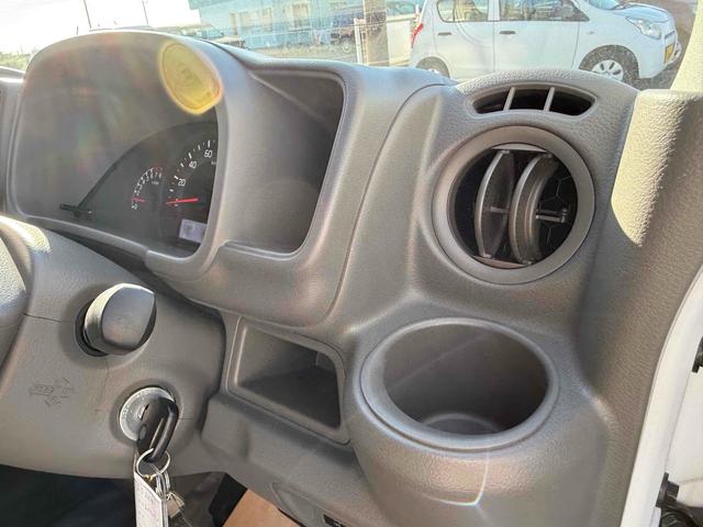 �݌Ɋm�F�ȂǂɊւ��ẮA���C�y�ɂ��₢���킹���������B