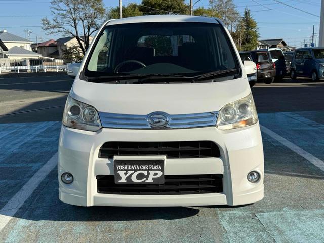 ムーヴ カスタム　Ｘ　ナビ　スマートキー　アイドリングストップ　電動格納ミラー　ベンチシート　ＣＶＴ　盗難防止システム　ＡＢＳ　ＣＤ　ＤＶＤ再生　ミュージックプレイヤー接続可　アルミホイール　衝突安全ボディ　エアコン（12枚目）