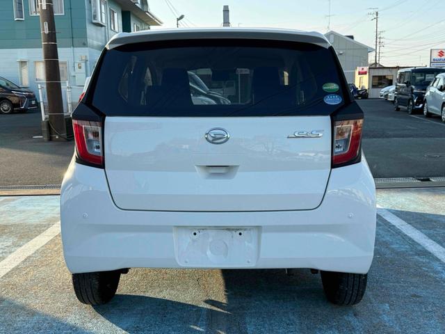 ミライース Ｘ　ＳＡＩＩＩ　クリアランスソナー　衝突被害軽減システム　オートマチックハイビーム　ＬＥＤヘッドランプ　キーレスエントリー　アイドリングストップ　電動格納ミラー　ＣＶＴ　盗難防止システム　ＡＢＳ　ＥＳＣ　ＣＤ（16枚目）