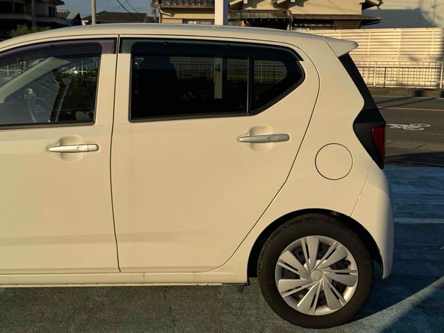 ミライース Ｘ　ＳＡＩＩＩ　クリアランスソナー　衝突被害軽減システム　オートマチックハイビーム　ＬＥＤヘッドランプ　キーレスエントリー　アイドリングストップ　電動格納ミラー　ＣＶＴ　盗難防止システム　ＡＢＳ　ＥＳＣ　ＣＤ（39枚目）