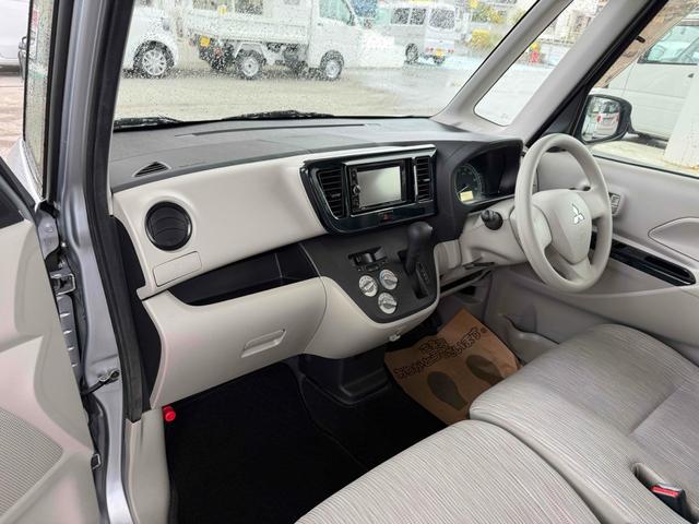 ｅＫスペース Ｅ　ＥＴＣ　両側スライドドア　ナビ　キーレスエントリー　アイドリングストップ　電動格納ミラー　ベンチシート　ＣＶＴ　ＡＢＳ　ＣＤ　ＤＶＤ再生　Ｂｌｕｅｔｏｏｔｈ　衝突安全ボディ　エアコン（28枚目）