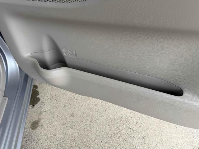 ｅＫスペース Ｅ　ＥＴＣ　両側スライドドア　ナビ　キーレスエントリー　アイドリングストップ　電動格納ミラー　ベンチシート　ＣＶＴ　ＡＢＳ　ＣＤ　ＤＶＤ再生　Ｂｌｕｅｔｏｏｔｈ　衝突安全ボディ　エアコン（37枚目）