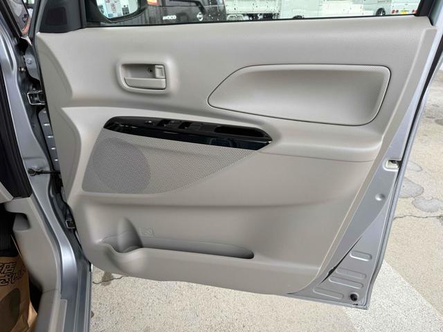 ｅＫスペース Ｅ　ＥＴＣ　両側スライドドア　ナビ　キーレスエントリー　アイドリングストップ　電動格納ミラー　ベンチシート　ＣＶＴ　ＡＢＳ　ＣＤ　ＤＶＤ再生　Ｂｌｕｅｔｏｏｔｈ　衝突安全ボディ　エアコン（38枚目）